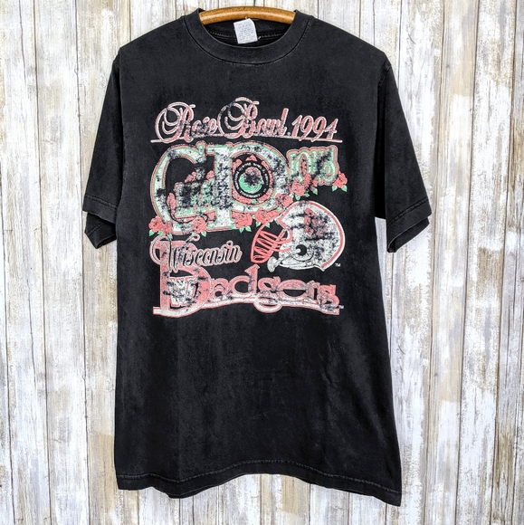 Vintage Other - VTG Badgers '94 Rose Bowl Distressed Faded Worn